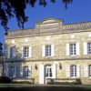 Château Perron Lalande-de-Pomerol Vineyard Château Building